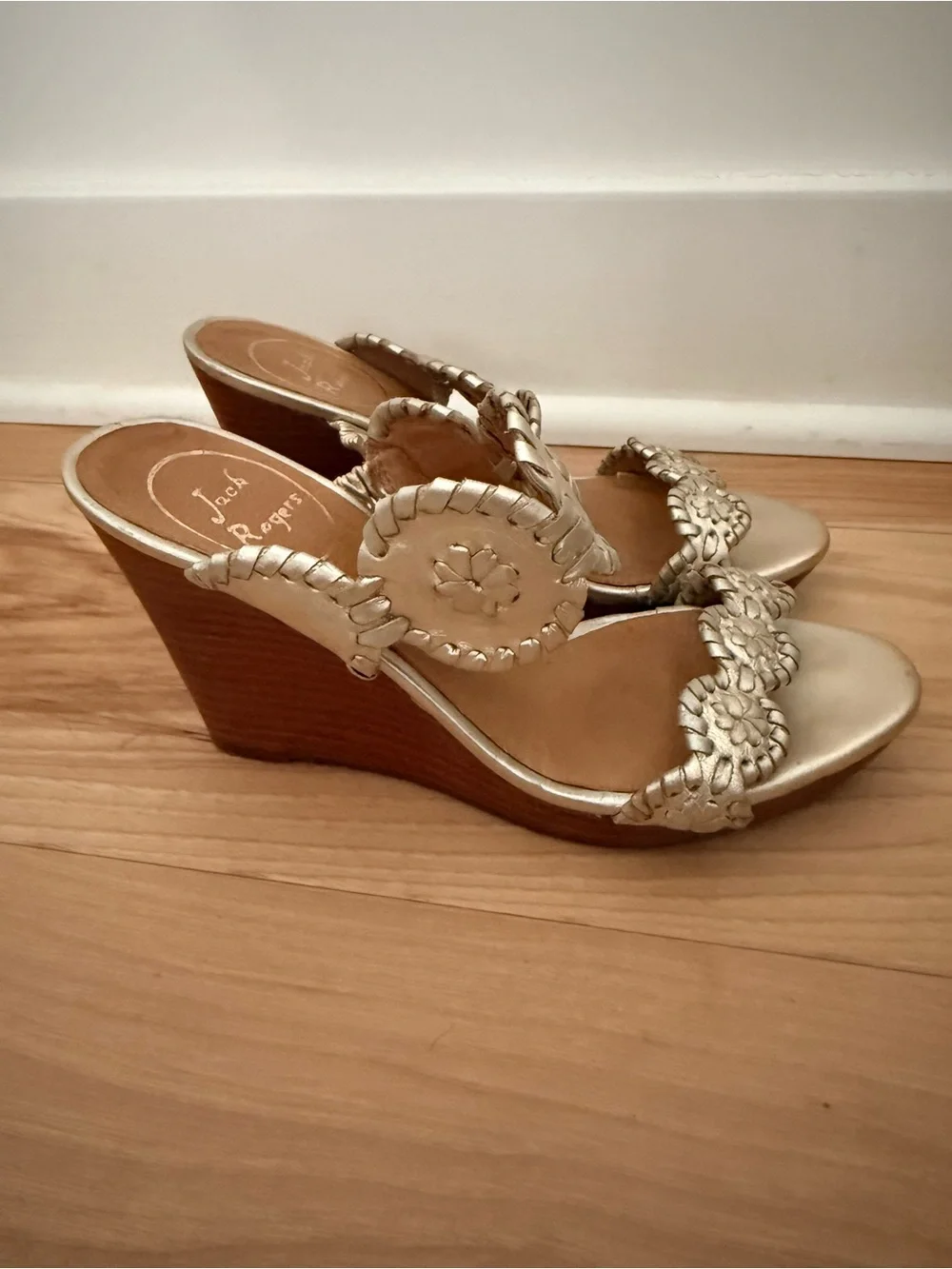 Jack Rogers Women's Gold Wedge Slide Sandals size 5